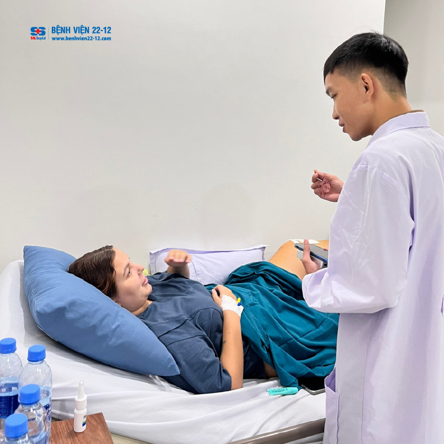Benh vien 22-12 | Phẫu thuật kết hợp xương chày dưới máy C-ARM bằng đinh SIGN cho bệnh nhân người nga.
